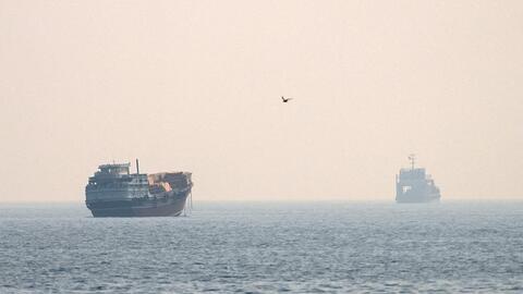 Mỹ và Iran tranh cãi về Hormuz, hai bên đều tuyên bố kiểm soát
