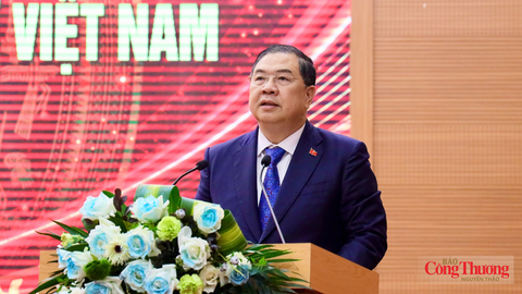 Phó Thủ tướng Thường trực Phạm Gia Túc: Không có quốc gia nào trở thành nước công nghiệp phát triển chỉ bằng lắp ráp