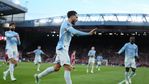 Tin thể thao (12-10): Man City vùi dập Liverpool, Ronaldo chờ phán quyết kỷ luật