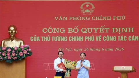Đồng chí Trần Anh Tiến giữ chức Phó chủ nhiệm Văn phòng Chính phủ
