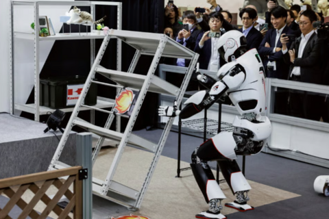 Thiếu hụt lao động thúc đẩy cuộc cách mạng robot ở Nhật Bản