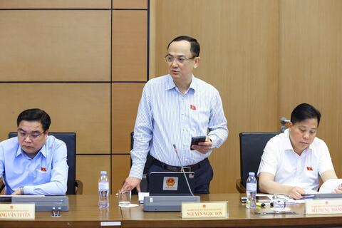 Đề nghị làm rõ tác động chính sách nghỉ hưởng lương Ngày Văn hóa Việt Nam