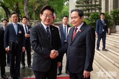 Chủ tịch Quốc hội Trần Thanh Mẫn hội kiến Tổng thống Hàn Quốc Lee Jae Myung