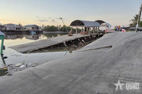 Cà Mau: Sạt lở nghiêm trọng tuyến sông Đầm Dơi