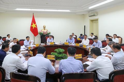 Thủ tướng Lê Minh Hưng: Khai thác thương mại sân bay Long Thành trong năm 2026 là nhiệm vụ bắt buộc