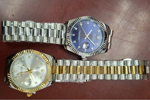 Tạm giữ 5.090 sản phẩm giả mạo nhãn hiệu Gucci, Louis Vuitton, Rolex