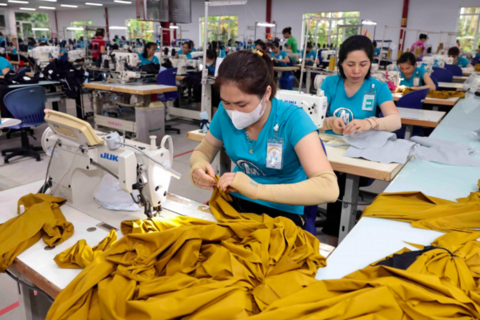 Chạy đua tăng trưởng 2 con số, ngành dệt may mong được tiếp sức