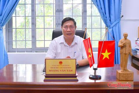 Điện lưới, năng lượng xanh tạo động lực phát triển vùng biên Lâm Đồng