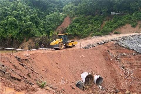 Quốc lộ 12 nối Lai Châu với Điện Biên đã thông xe tạm thời