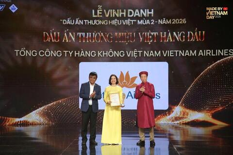 Vietnam Airlines được vinh danh "Dấu ấn thương hiệu Việt hàng đầu" tại Made by Vietnam 2026