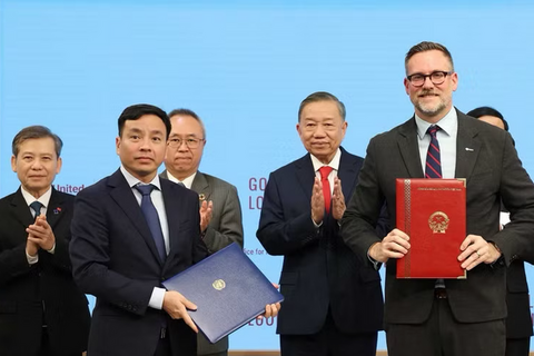 Tổng Bí thư, Chủ tịch nước Tô Lâm chứng kiến Lễ trao các văn kiện, thỏa thuận hợp tác với Liên hợp quốc