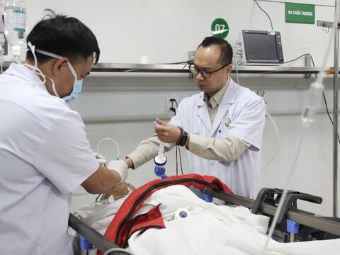 Bộ Y tế kiểm tra đột xuất việc trực cấp cứu, khám, chữa bệnh dịp Tết