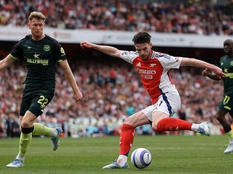 Tin thể thao (13-2): Barcelona thua đậm, Arsenal chỉ còn hơn Man City 4 điểm