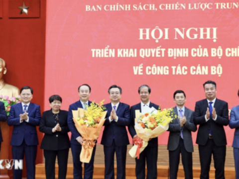Tin nhân sự tuần qua: Bộ Chính trị điều động, bổ nhiệm cán bộ; Bộ Giáo dục - Đào tạo có Quyền Bộ trưởng