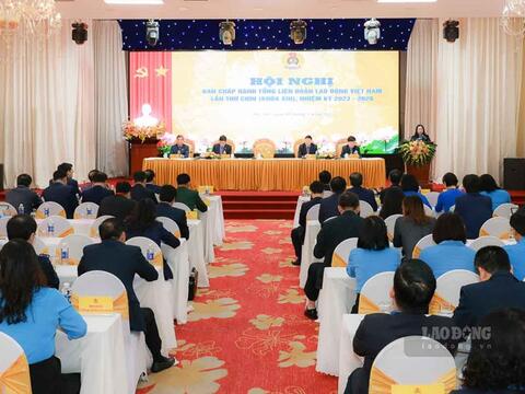 Đồng chí Nguyễn Anh Tuấn giữ chức Chủ tịch Tổng Liên đoàn Lao động Việt Nam nhiệm kỳ 2023-2028