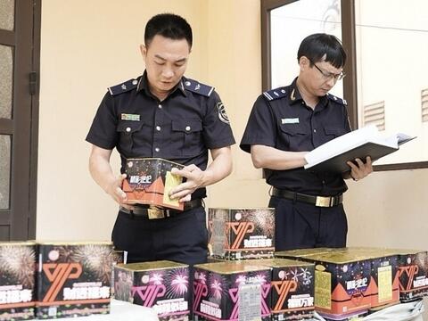 Hải quan phát hiện, xử lý hơn 1.700 vụ buôn lậu, gian lận thương mại