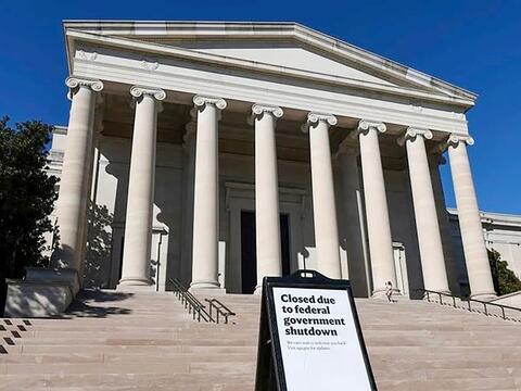 Đàm phán bế tắc, chính phủ Mỹ tiếp tục đóng cửa một phần sang ngày thứ 32