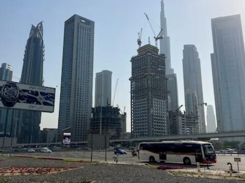 Dubai nỗ lực bảo vệ danh tiếng “nơi trú ẩn an toàn”