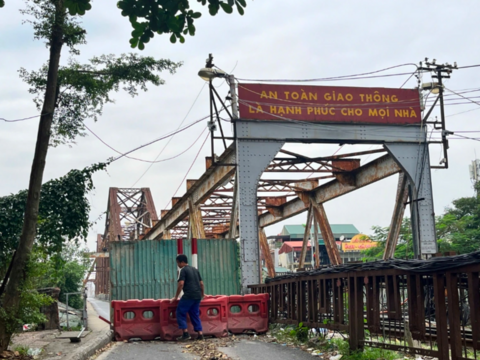 Hà Nội: Cấm lưu thông qua cầu Long Biên 2 tháng, người dân di chuyển thế nào?