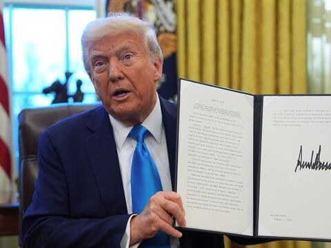 Tiền giấy USD sẽ được in chữ ký của Tổng thống Mỹ Donald Trump