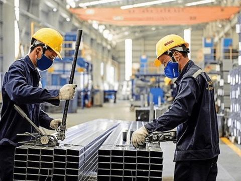 Tác động Trung Đông, chỉ số PMI ngành sản xuất giảm về 51,2 điểm