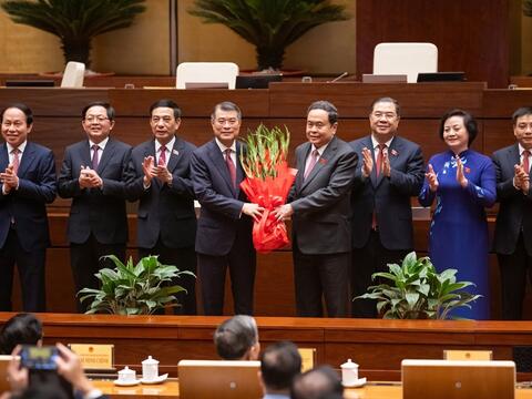 Quốc hội phê chuẩn đề nghị bổ nhiệm 6 Phó thủ tướng và các thành viên Chính phủ