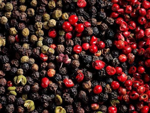 Bản tin nông sản hôm nay (15-4): Giá cà phê, hồ tiêu tăng nhẹ