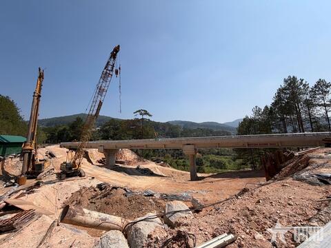 Cầu cạn trên đèo Mimosa Đà Lạt trước ngày thông xe