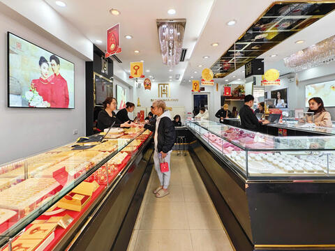 Giá vàng hôm nay (20/4): Chuyên gia lạc quan về giá vàng tuần mới