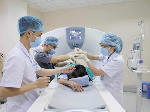 Góc nhìn nghị trường: Cần cơ chế đột phá để phát triển y tế Thủ đô