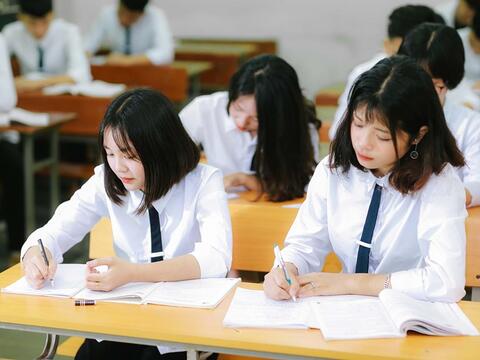 Hôm nay (24-4) thí sinh cả nước bắt đầu đăng ký dự thi tốt nghiệp trung học phổ thông