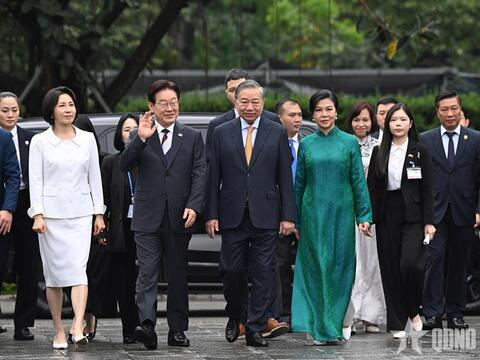 Tổng Bí thư, Chủ tịch nước Tô Lâm và phu nhân chủ trì Chương trình hữu nghị đặc biệt tại Hoàng Thành Thăng Long