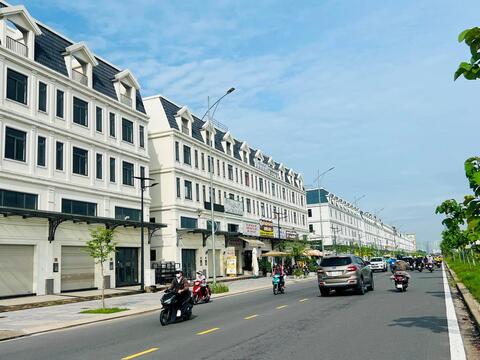 TP. Hồ Chí Minh “gỡ khó” cho hơn 60 dự án bất động sản, phấn đấu cấp 61.200 sổ hồng trong năm 2026