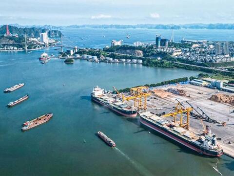 Từ mặt đất đến bầu trời: T&T Group đang xây cấu trúc logistics “biển - bộ - không” ra sao?