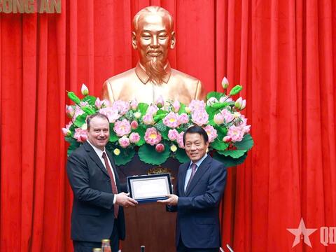 Tiếp tục thúc đẩy quan hệ Đối tác chiến lược toàn diện Việt Nam - Hoa Kỳ