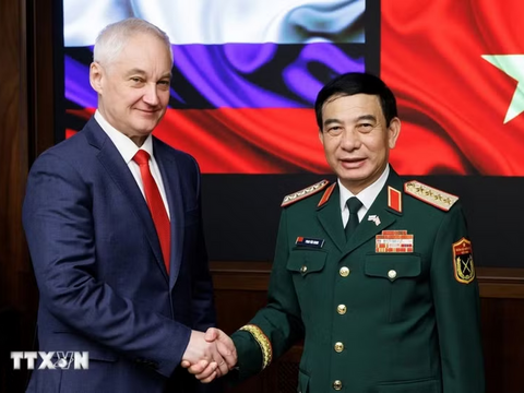 Tăng cường hợp tác quốc phòng Việt Nam-Liên bang Nga