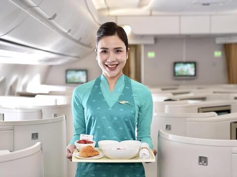 Vietnam Airlines đưa hương vị mùa hè Việt Nam lên bầu trời thế giới