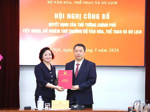 Trao quyết định bổ nhiệm Thứ trưởng Bộ Văn hóa, Thể thao và Du lịch