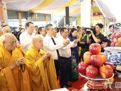 TP Hồ Chí Minh: Tưởng niệm Anh hùng liệt sĩ, đồng bào yêu nước