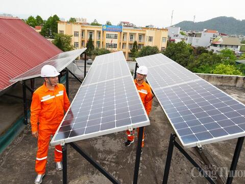 Dư địa phát triển điện mặt trời mái nhà còn rất lớn