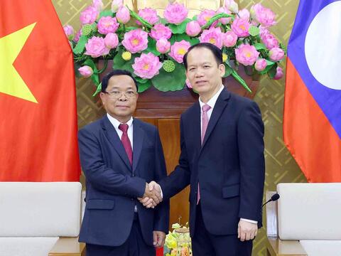 Ủy viên Bộ Chính trị, Phó Thủ tướng Chính phủ, Bộ trưởng Bộ Tư pháp Lào thăm và làm việc tại Bộ Tư pháp Việt Nam