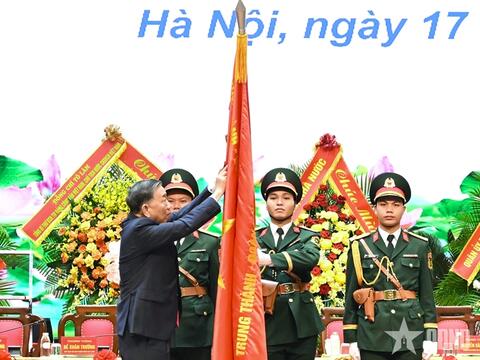 Tổng Bí thư, Chủ tịch nước Tô Lâm trao Huân chương Hồ Chí Minh tặng Hội Cựu chiến binh Việt Nam
