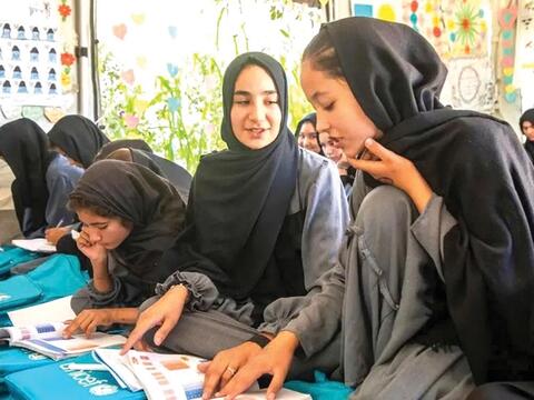Giới trẻ Afghanistan tìm tương lai trong những trang sách