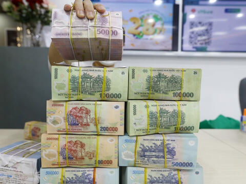 Nới trần vốn ngắn hạn cho vay dài hạn: Thêm lực đẩy vốn cho nền kinh tế