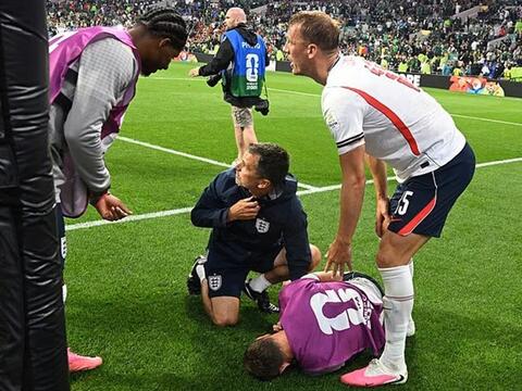 Cầu thủ Anh chấn thương nặng vì mừng vé tứ kết World Cup 2026