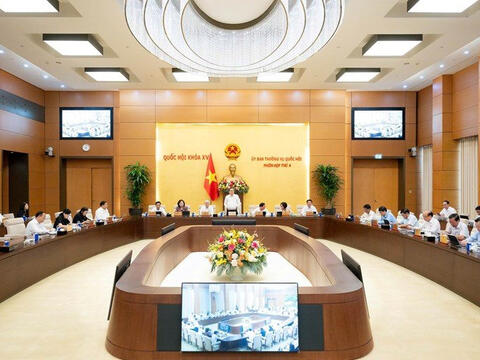 Khai mạc phiên họp thứ 4 của Ủy ban Thường vụ Quốc hội: Xem xét khối lượng lớn các dự án Luật quan trọng