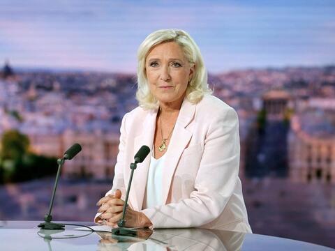 Thăm dò bầu cử Pháp: Bà Marine Le Pen chiếm ưu thế