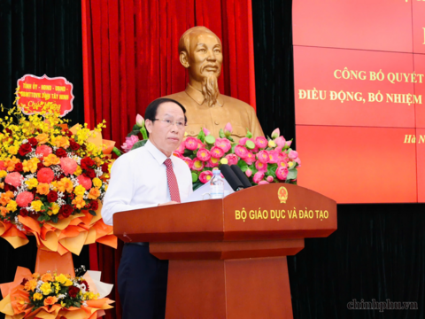 Công bố Quyết định điều động, bổ nhiệm Thứ trưởng Bộ Giáo dục và Đào tạo