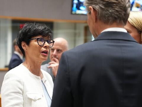 “Siêu thứ Ba” của EU