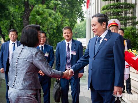 Chủ tịch Quốc hội Trần Thanh Mẫn chủ trì Lễ đón và hội đàm với Chủ tịch Quốc hội Campuchia